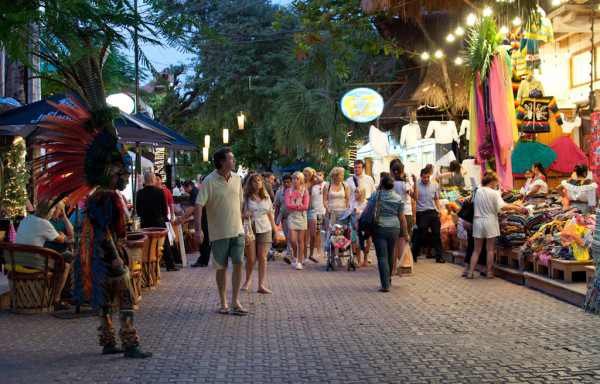 Disfruta de una Experiencia de Compras Única en la Quinta Avenida de Playa del Carmen